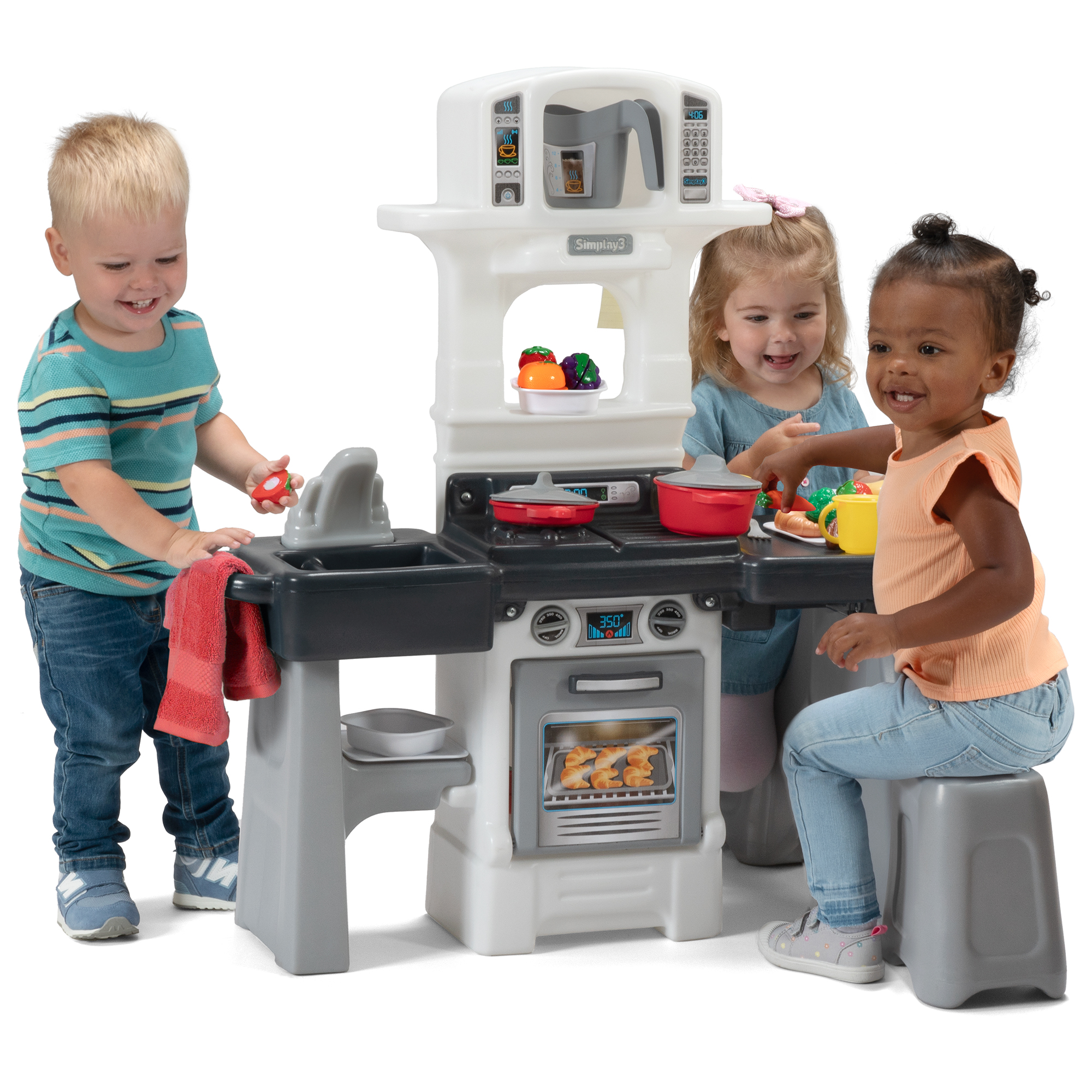 Cooking Kids Dine-in Kitchen and food set with table and chairs for toddlers by simplay3 