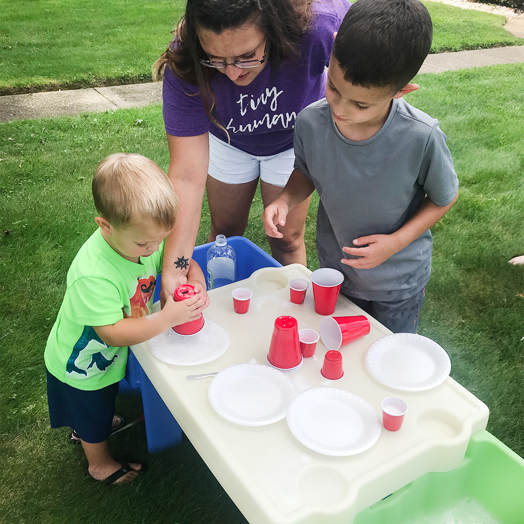 simplay3 in & out activity table