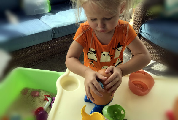 Learning through sensory play